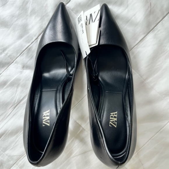 Zara black heels- new - Picture 4 of 6